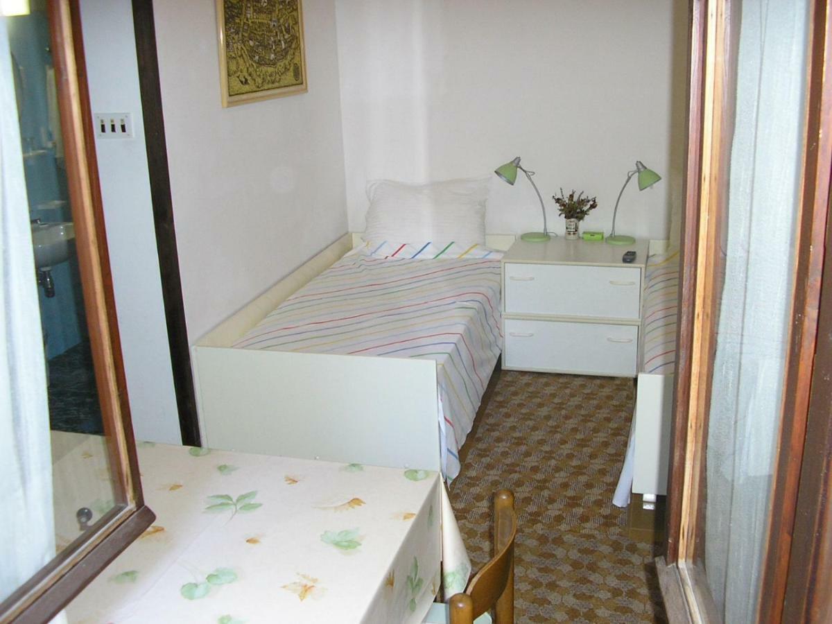 Apartments Mercep ドゥブロブニク 部屋 写真